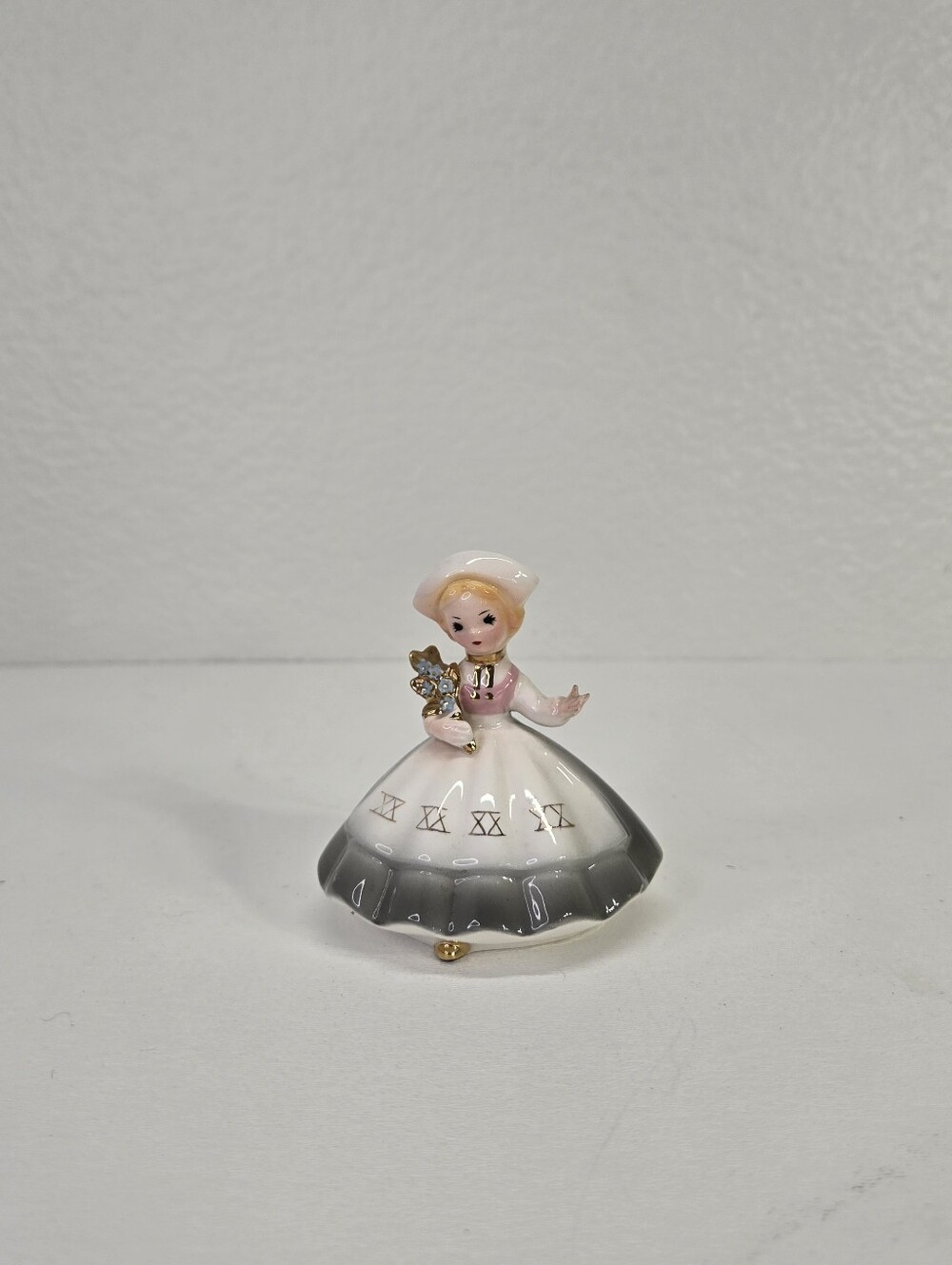 Vtg Josef Originals Sweden Figurine Little International Series Girl Japan MCM